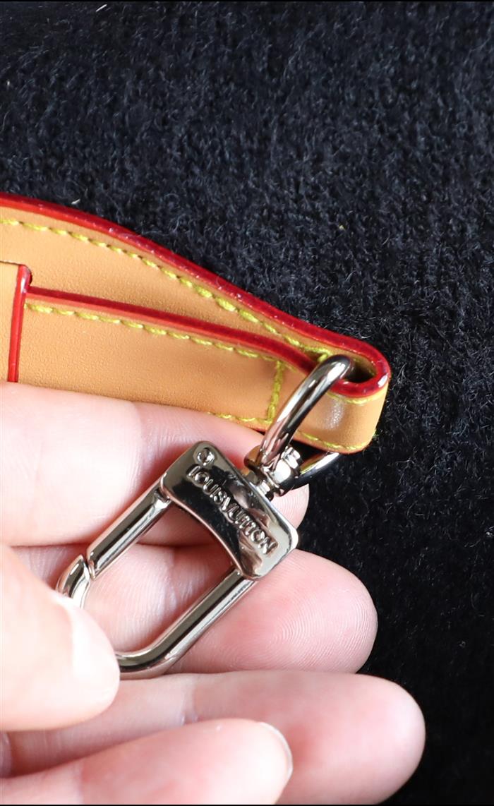 2026116115931333 100